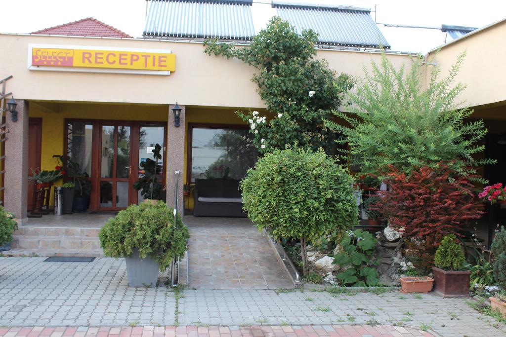 Motel Select Satu Mare Exterior photo